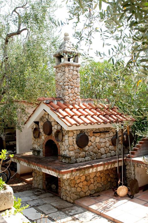 Il Casale Delle Principesse Mattinata Exterior foto