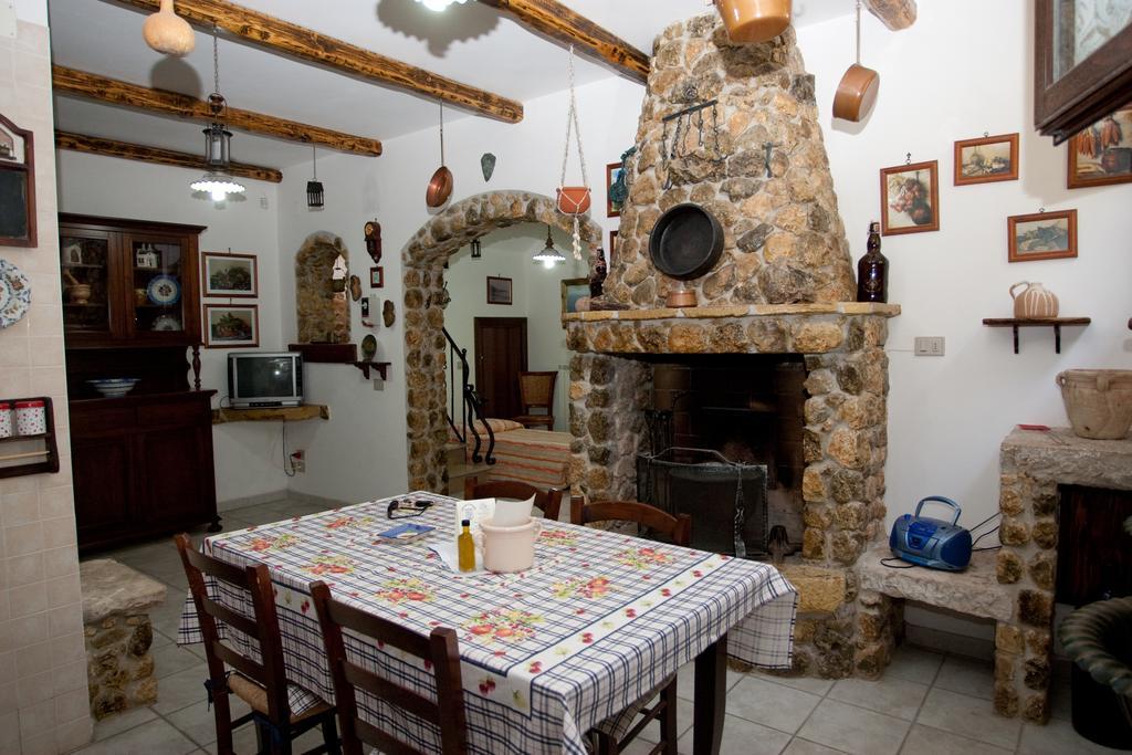 Il Casale Delle Principesse Mattinata Exterior foto