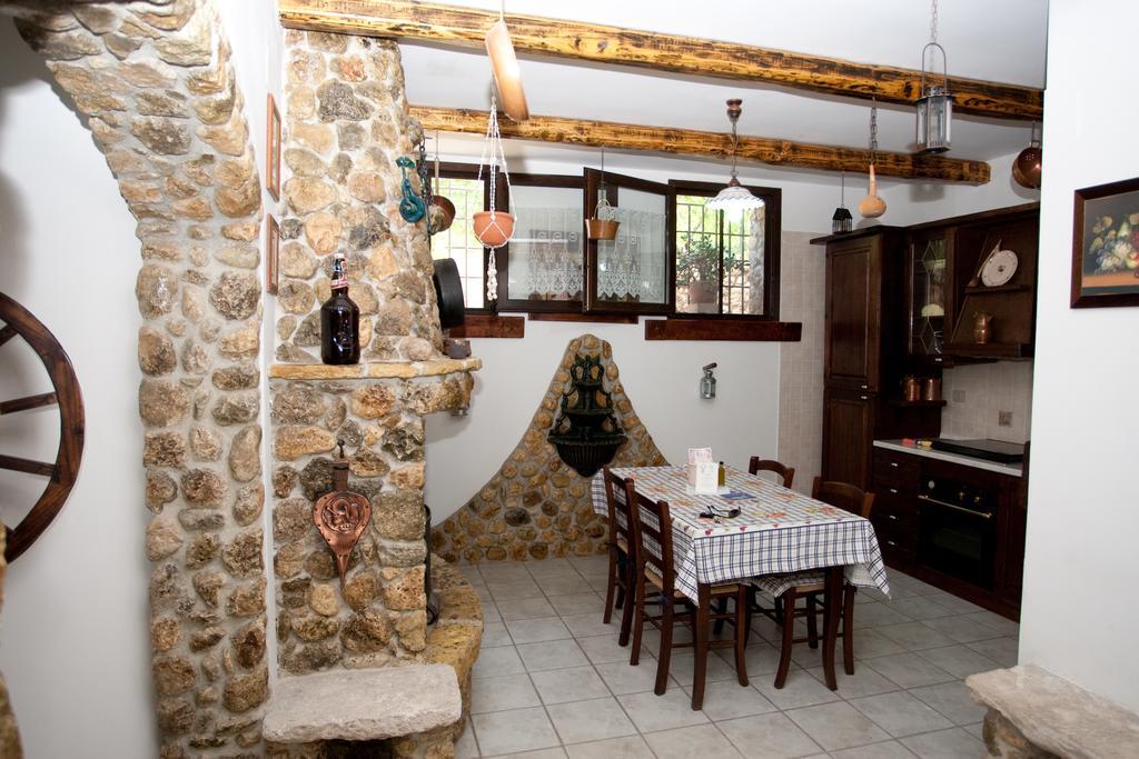 Il Casale Delle Principesse Mattinata Exterior foto