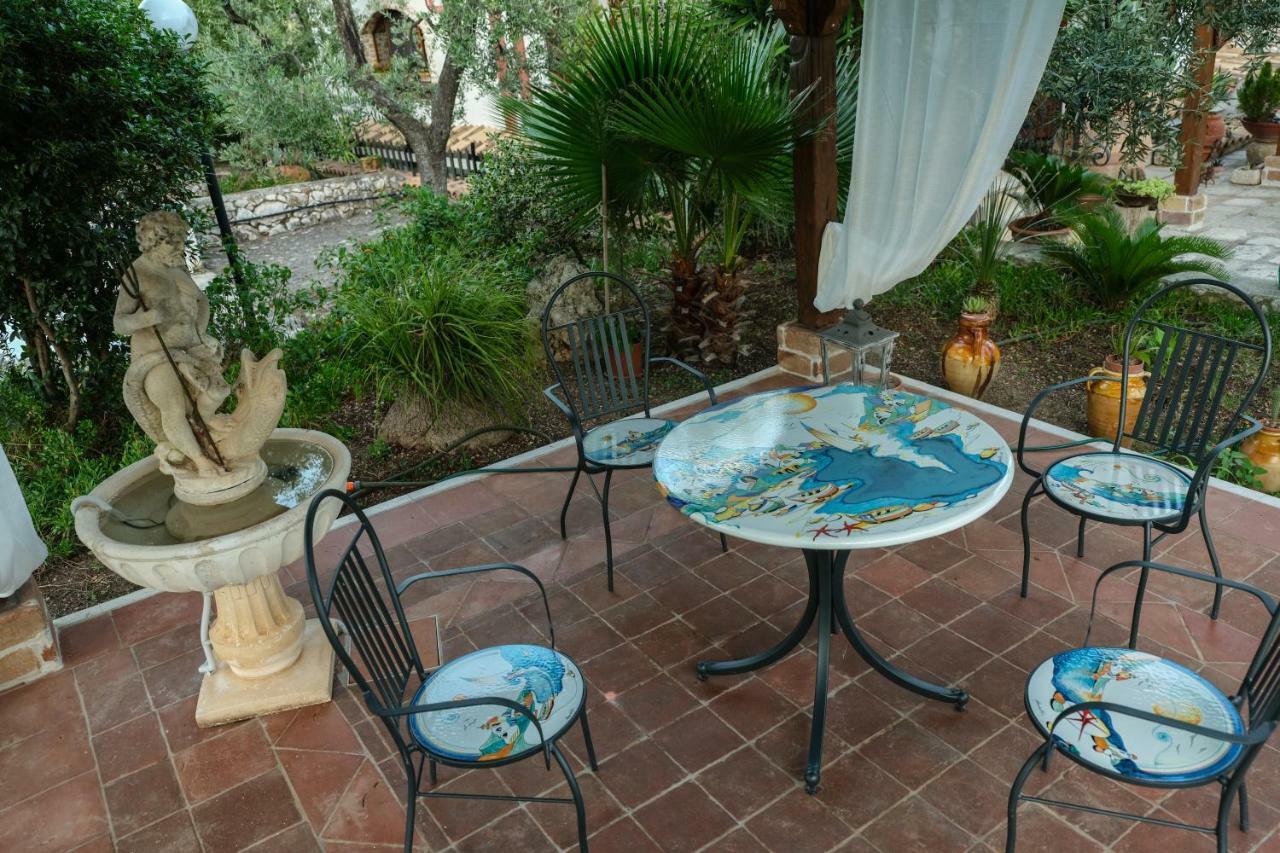 Il Casale Delle Principesse Mattinata Exterior foto